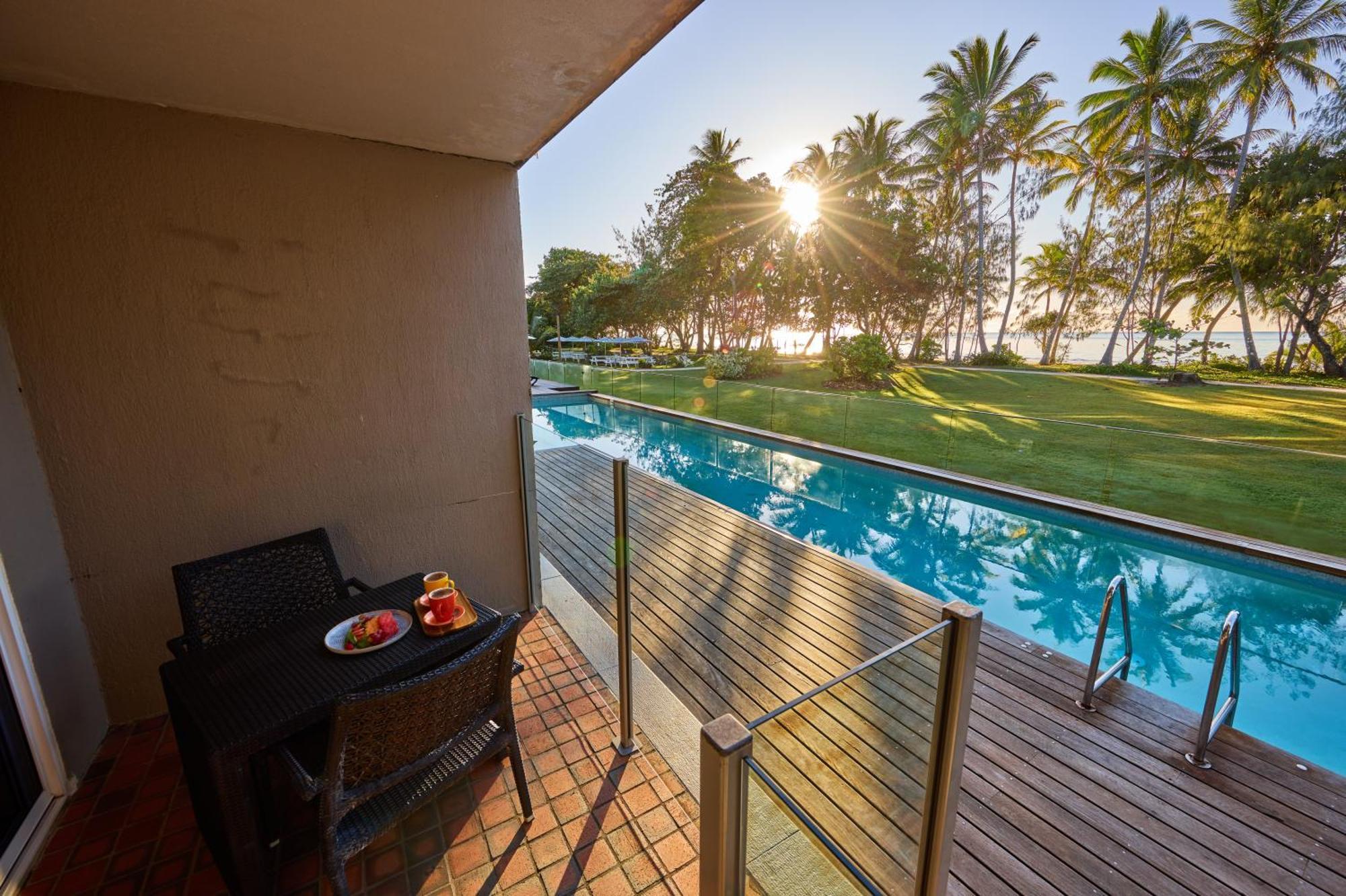 Castaways Resort & Spa On Mission Beach Dış mekan fotoğraf